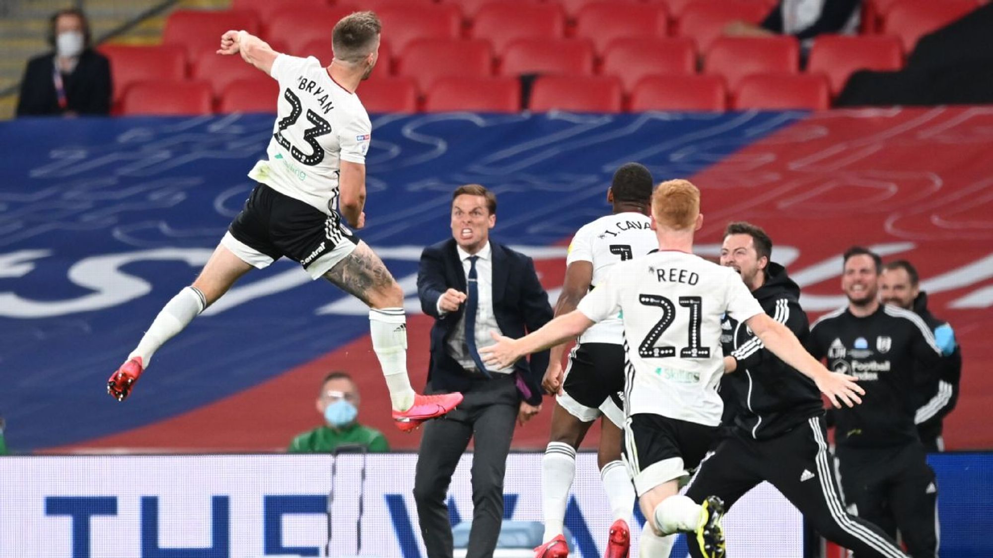 当她在世界 当她在世界